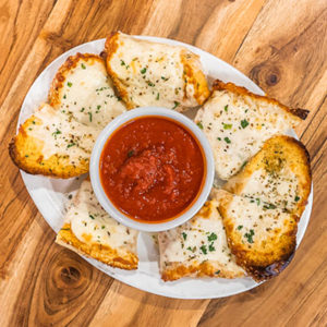 Garlic Bread with Cheese and Dip